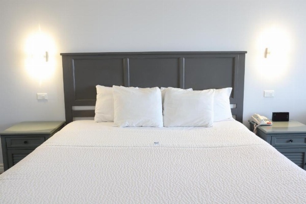 Days Inn by Wyndham Near City Of Hope image 22